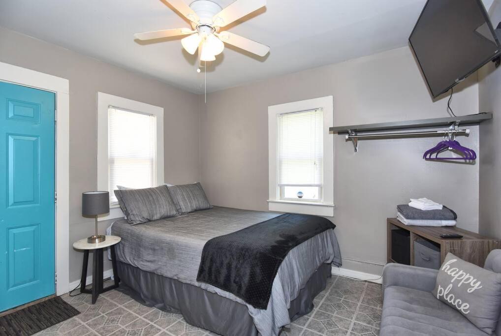 Cherry St Little Love House* Shop*Dine* Rt 66*Expo Center*Bok*Downtown 털사 외부 사진